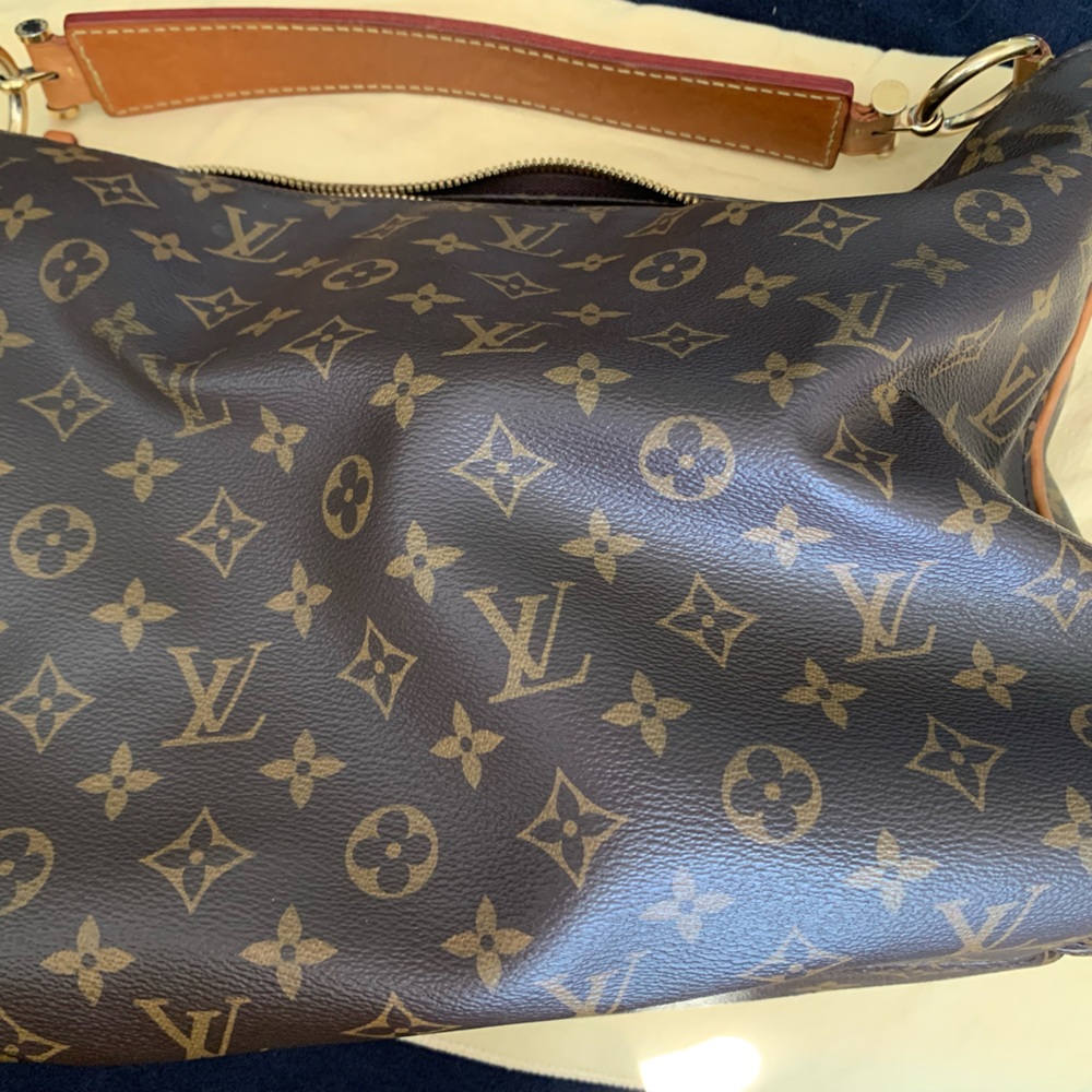 Louis Vuitton Sully MM handbag